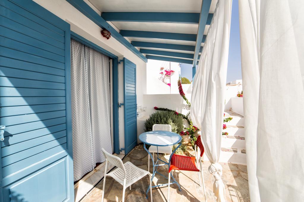 Fivos Apartments Alikí Екстериор снимка
