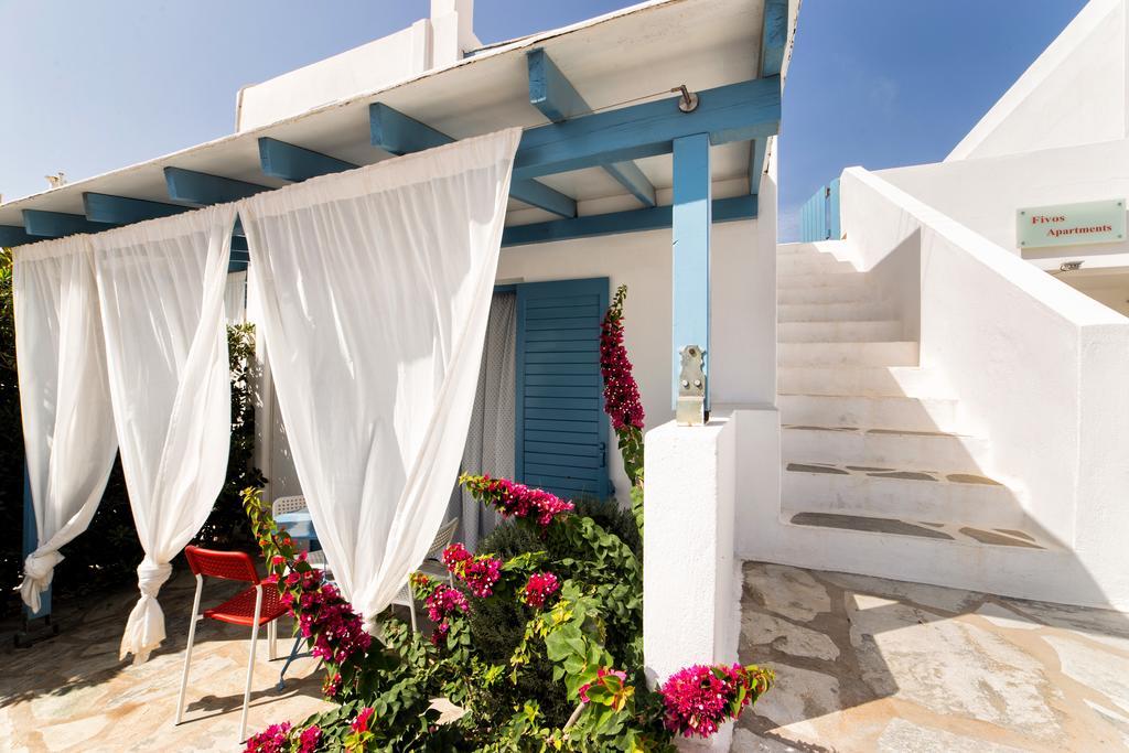 Fivos Apartments Alikí Екстериор снимка