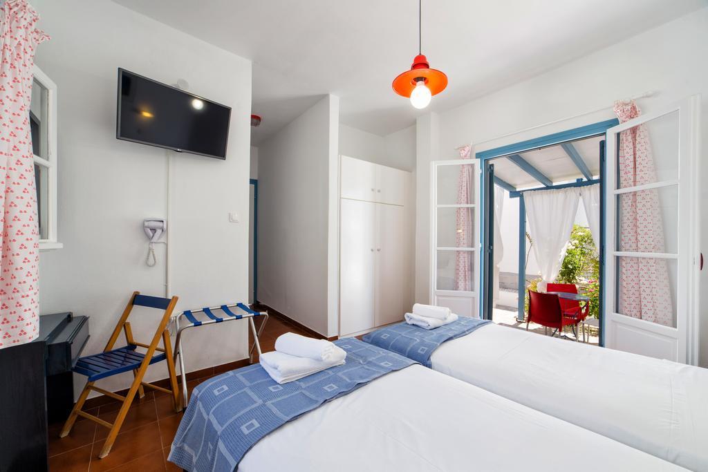 Fivos Apartments Alikí Екстериор снимка