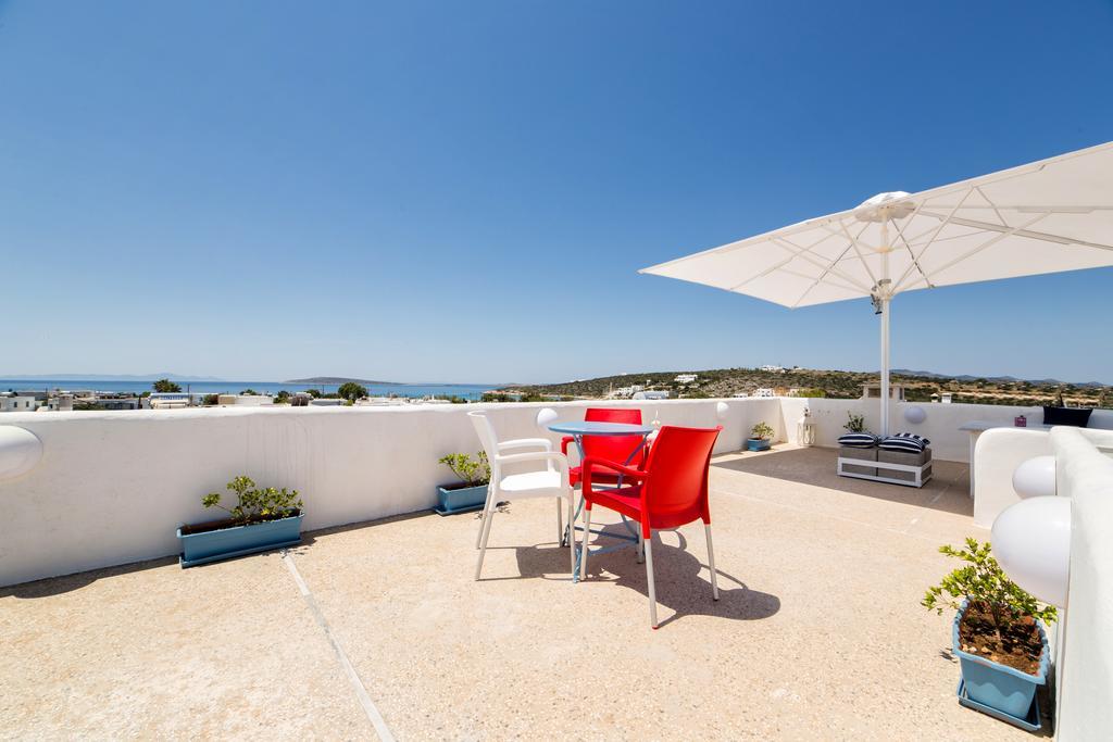 Fivos Apartments Alikí Екстериор снимка
