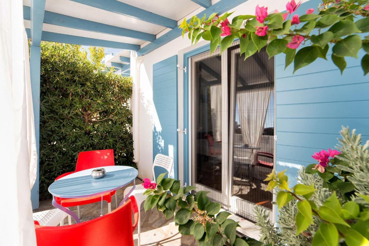 Fivos Apartments Alikí Екстериор снимка