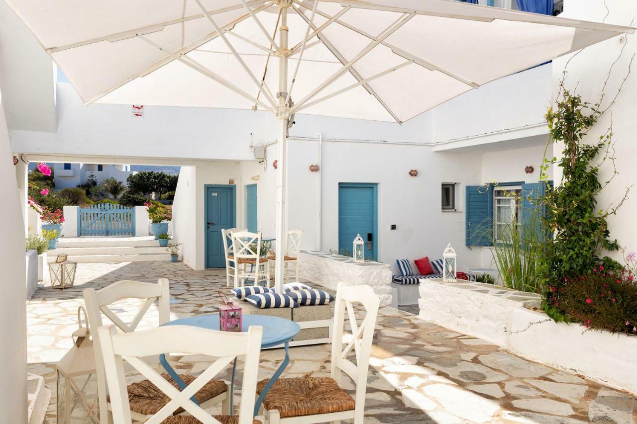 Fivos Apartments Alikí Екстериор снимка